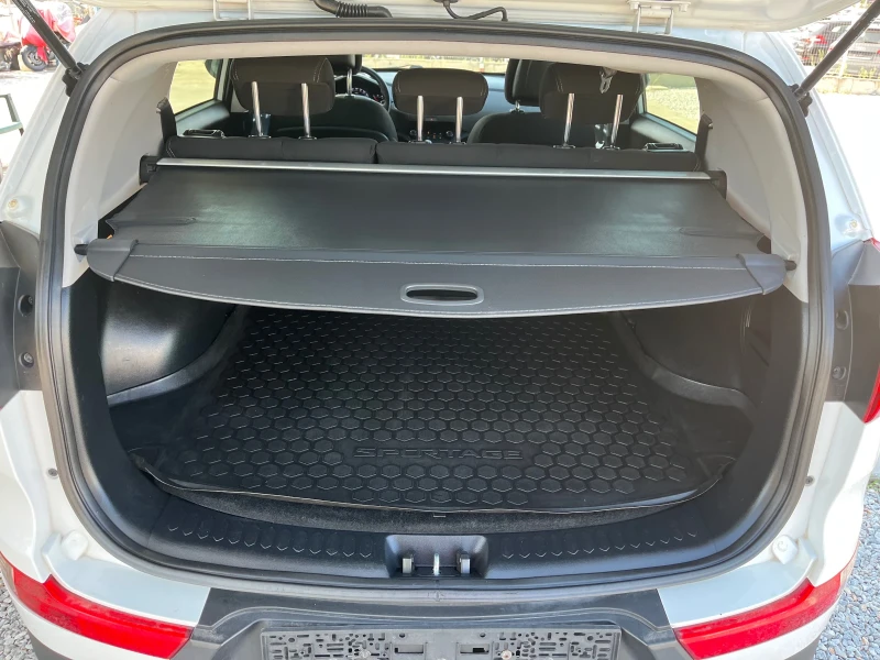 Kia Sportage 1, 6 I газ фейс лифт, снимка 13 - Автомобили и джипове - 51351087