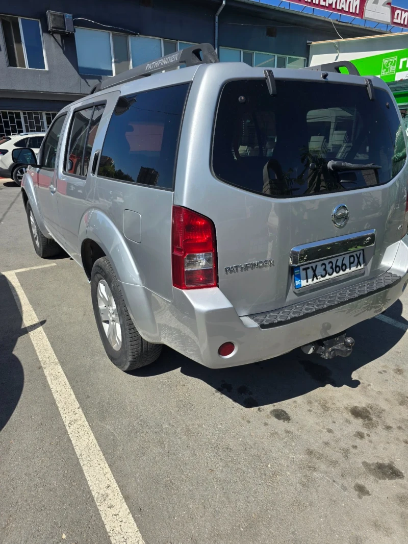 Nissan Pathfinder ., снимка 8 - Автомобили и джипове - 52446948