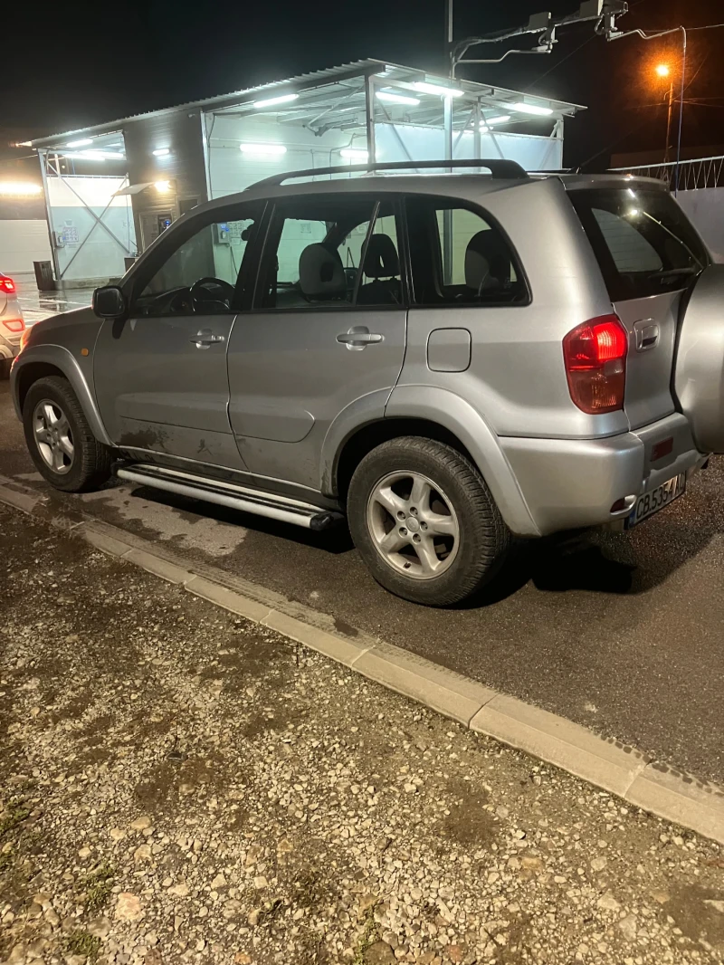 Toyota Rav4, снимка 3 - Автомобили и джипове - 52749343