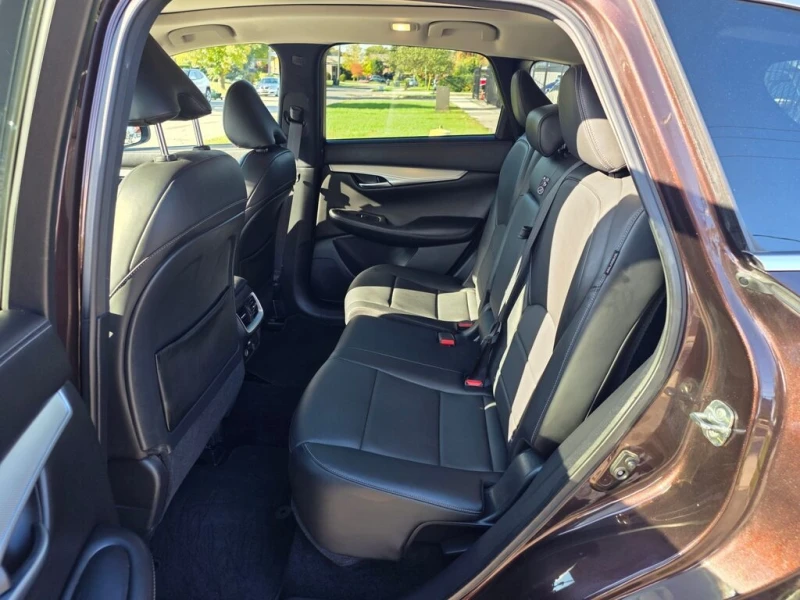 Infiniti QX50 * LUXE AWD * NO ACCIDENTS / 1 OWNER / CARPLAY / PA, снимка 9 - Автомобили и джипове - 52904746