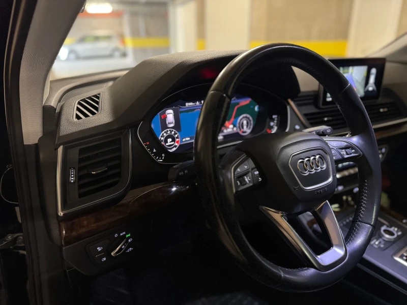 Audi Q5 2.0Т quattro, снимка 7 - Автомобили и джипове - 52943489