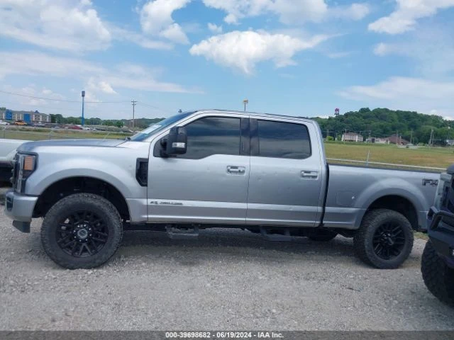 Ford F250 LARIAT 6.7L V8, снимка 8 - Автомобили и джипове - 47514862