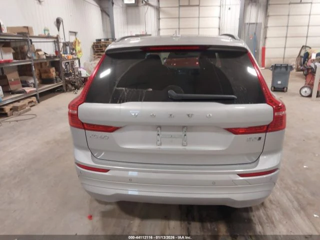 Volvo XC60 AWD* B5* Камера* м.Точки* Lane assist* БЕЗ УДАР* , снимка 8 - Автомобили и джипове - 53215658