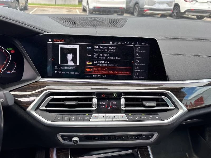 BMW X5 * xDrive40i * ВЪЗДУХ * PANO * ОПЦИЯ ЗА ФИНАНСИРАНЕ, снимка 10 - Автомобили и джипове - 54983200