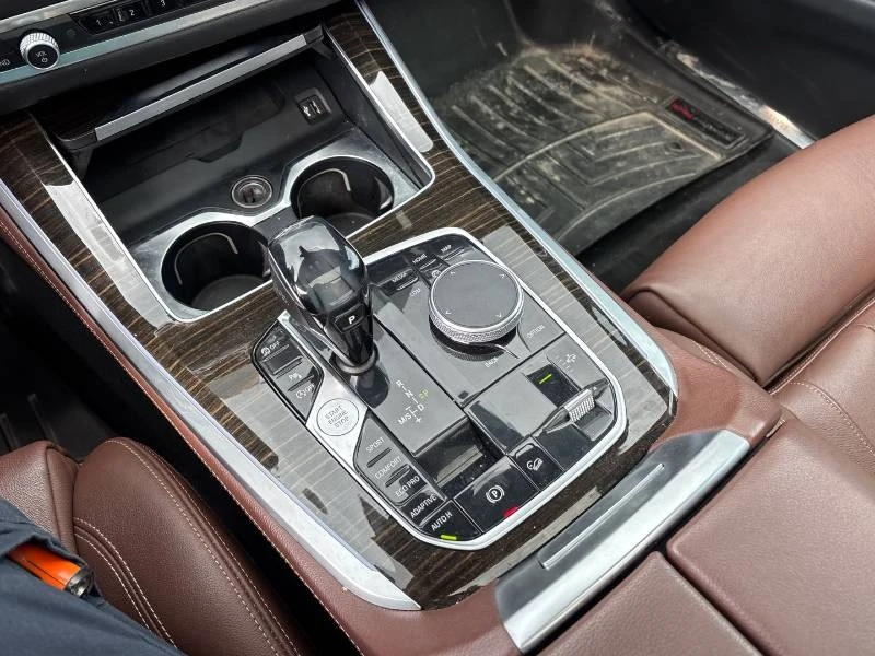 BMW X5 * xDrive40i * ВЪЗДУХ * PANO * ОПЦИЯ ЗА ФИНАНСИРАНЕ, снимка 12 - Автомобили и джипове - 54983200
