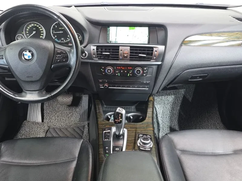 BMW X3 2.0d, снимка 7 - Автомобили и джипове - 55347742