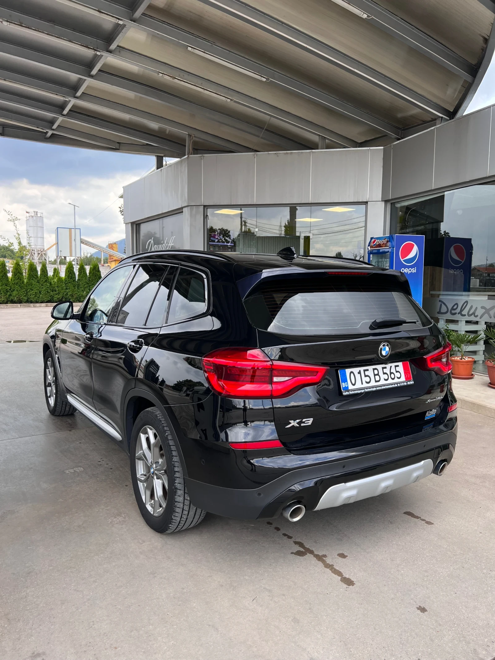 BMW X3 Xdrive plugin hybrid X-line M - изображение 3