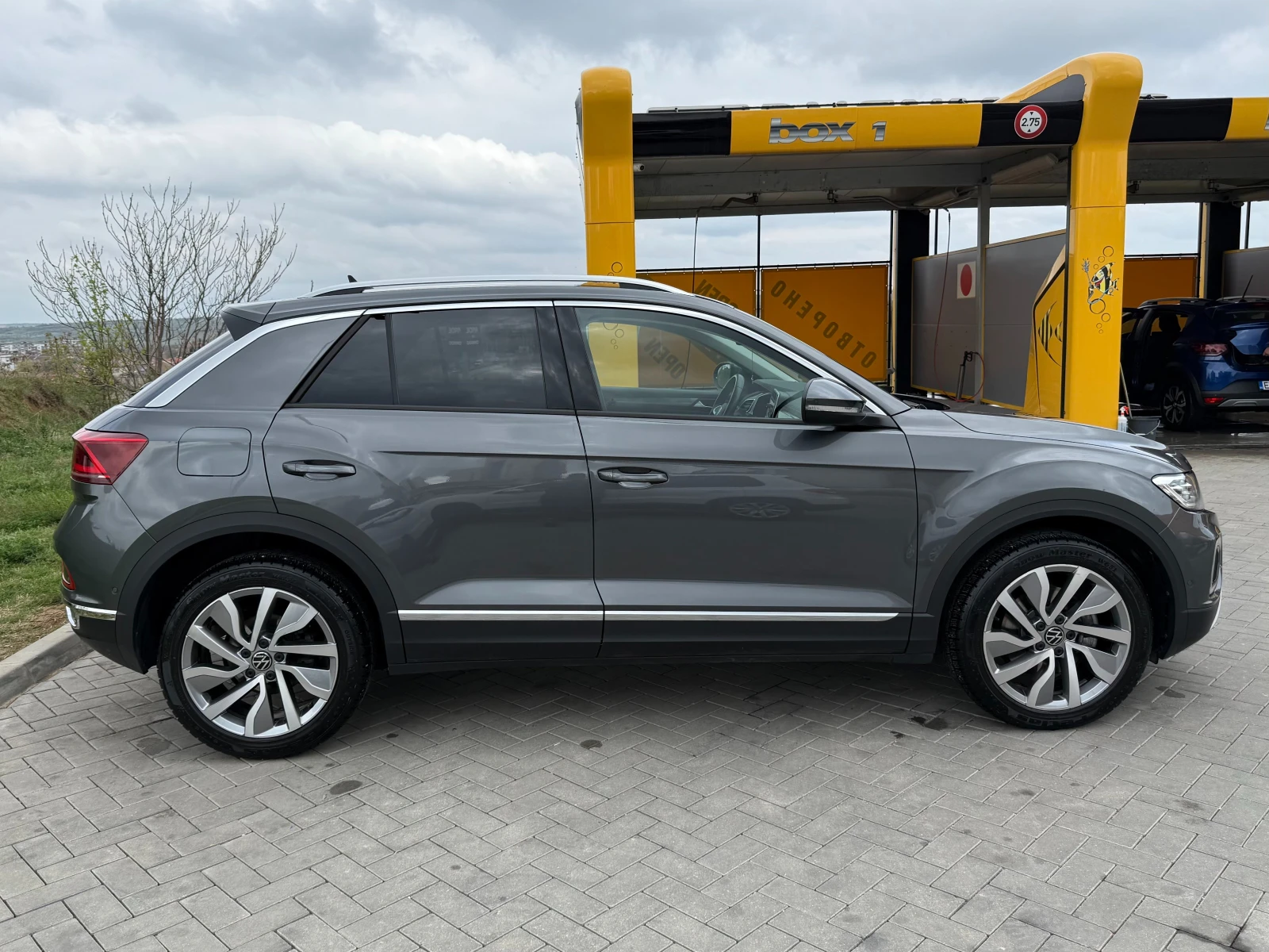 VW T-Roc Sport 2.0 TSI OPF 4MOTION DSG - изображение 8