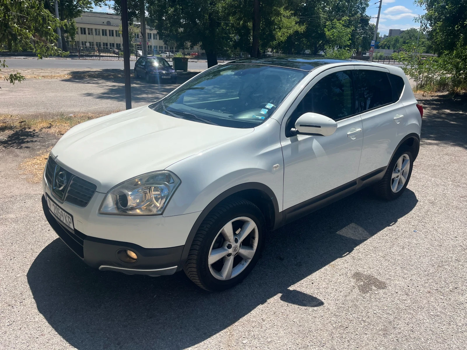 Nissan Qashqai 2.0dci 4x4 - изображение 5