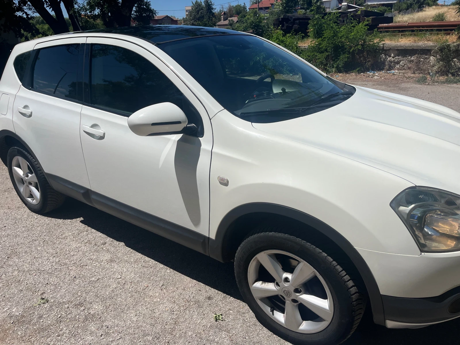 Nissan Qashqai 2.0dci 4x4 - изображение 2