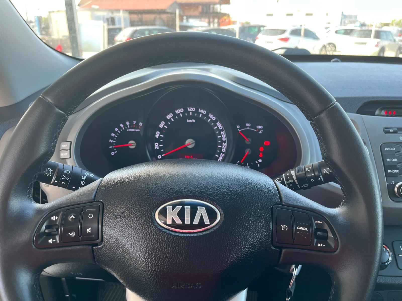 Kia Sportage 1, 6 I газ фейс лифт - изображение 10
