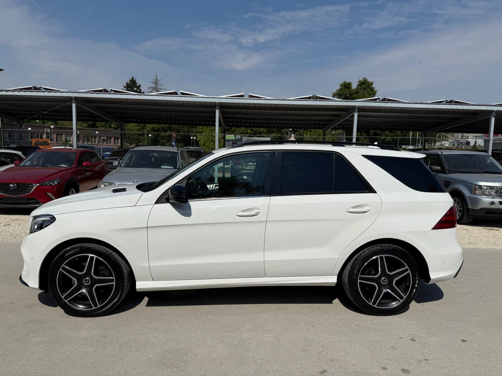 Mercedes-Benz GLE 250 4MATIC - AMG - Топ състояние - изображение 7
