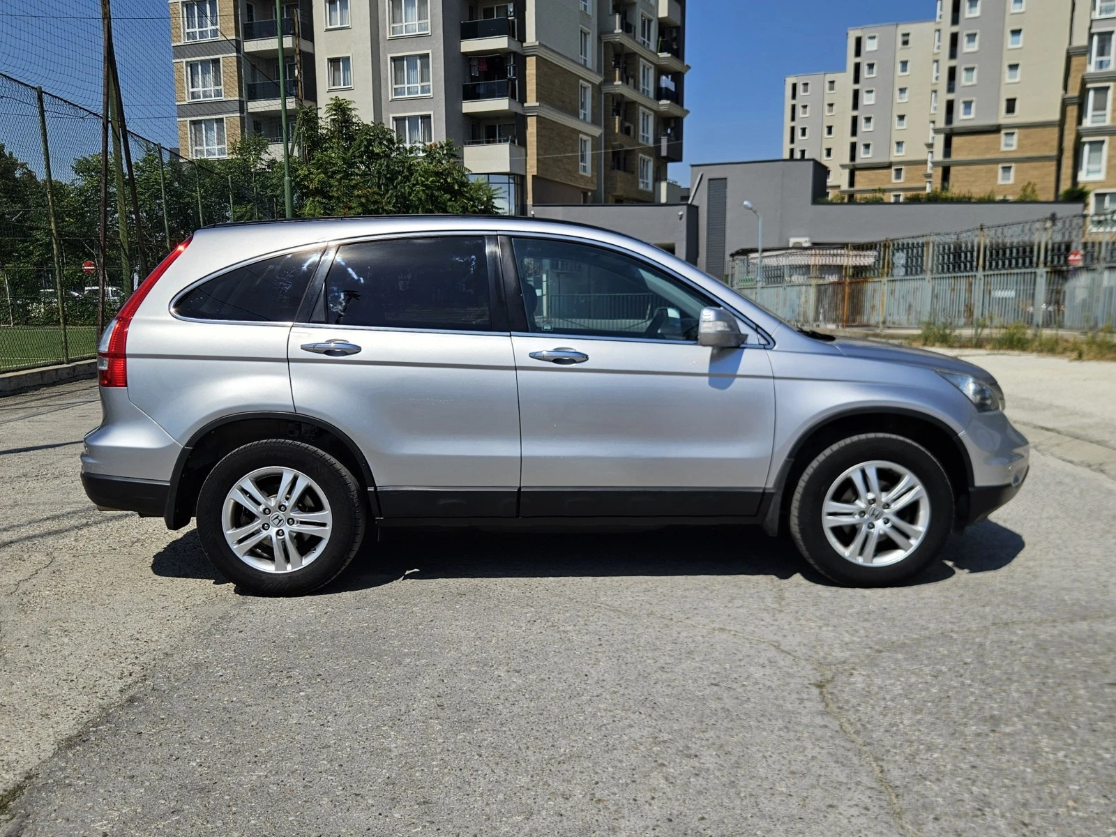 Honda Cr-v 2.0i-VTEC 4x4 - изображение 4