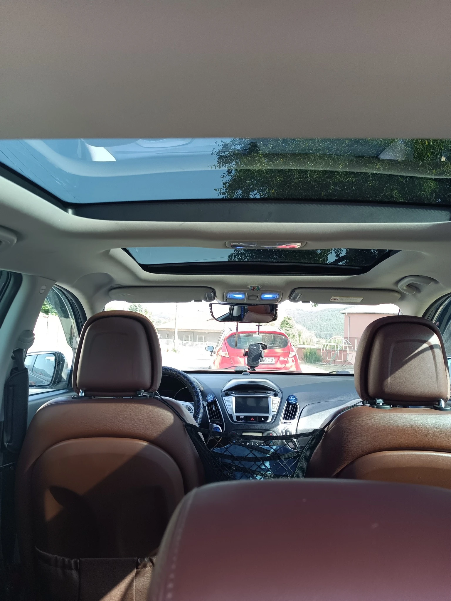 Hyundai IX35 2000 - изображение 7