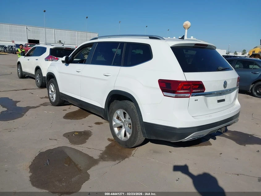 VW Atlas 3.6l Volkswagen 3.6L V6 Se W/Technology, снимка 3 - Автомобили и джипове - 54121286