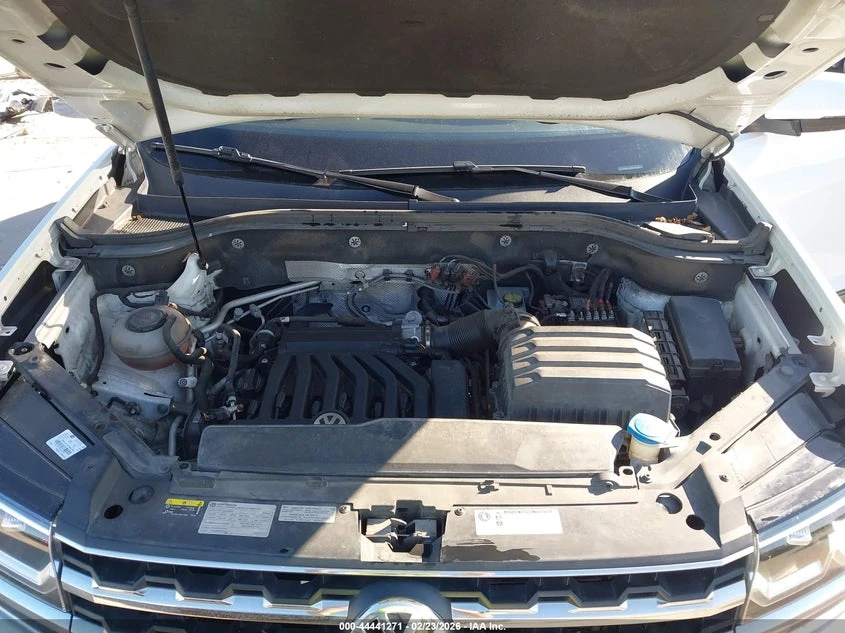 VW Atlas 3.6l Volkswagen 3.6L V6 Se W/Technology, снимка 10 - Автомобили и джипове - 54121286