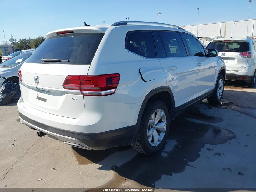 VW Atlas 3.6l Volkswagen 3.6L V6 Se W/Technology, снимка 4 - Автомобили и джипове - 54121286