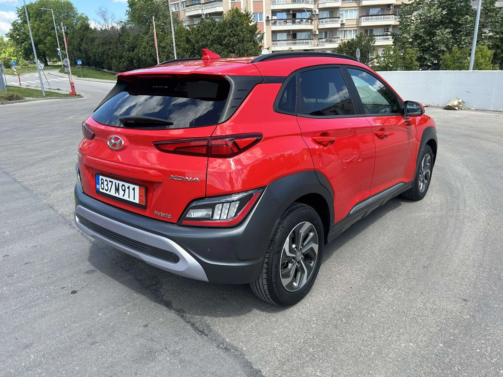 Hyundai Kona 1.6 HYBRID XLINE 2WD, снимка 4 - Автомобили и джипове - 54677330