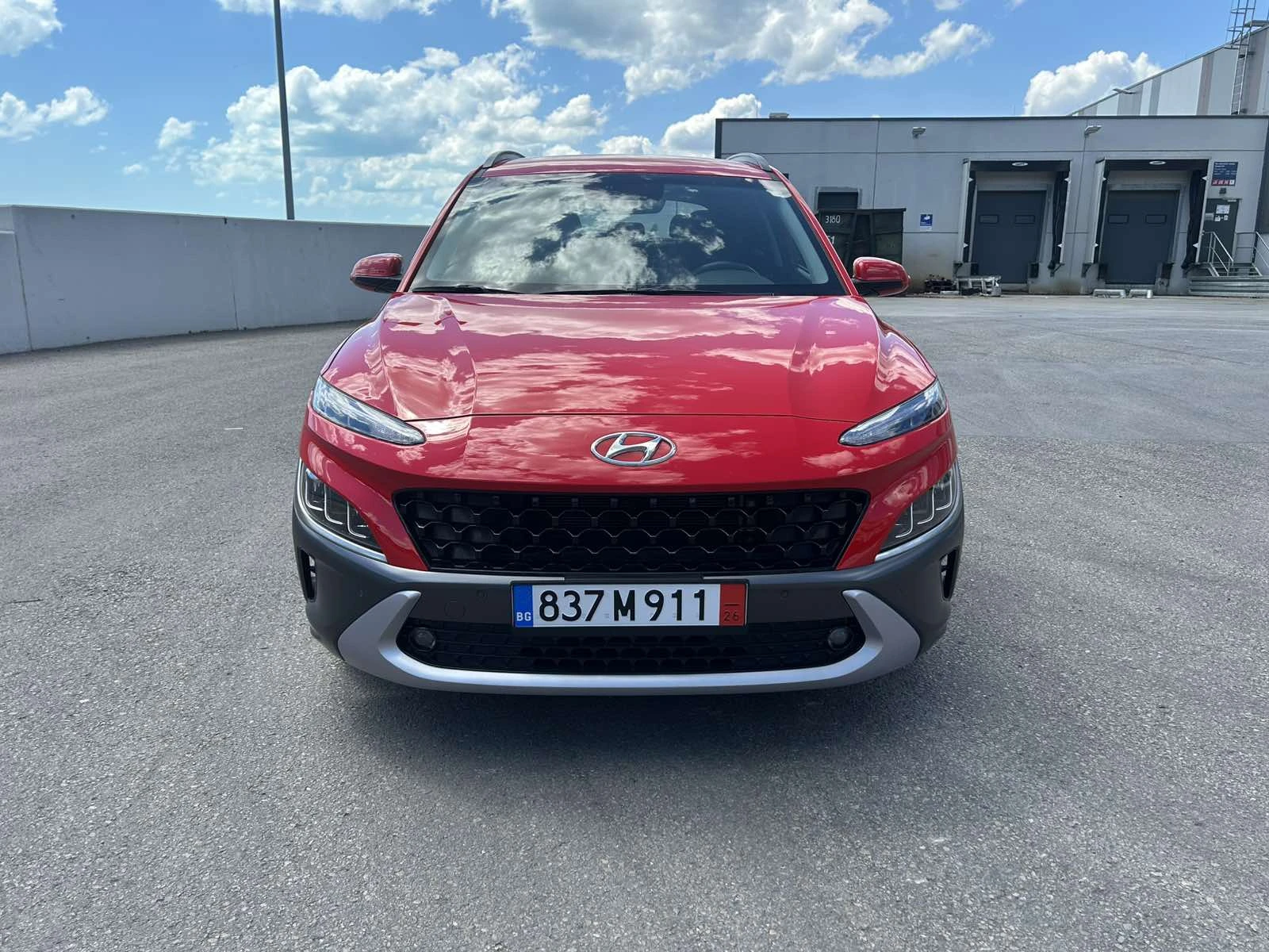 Hyundai Kona 1.6 HYBRID XLINE 2WD, снимка 2 - Автомобили и джипове - 54677330