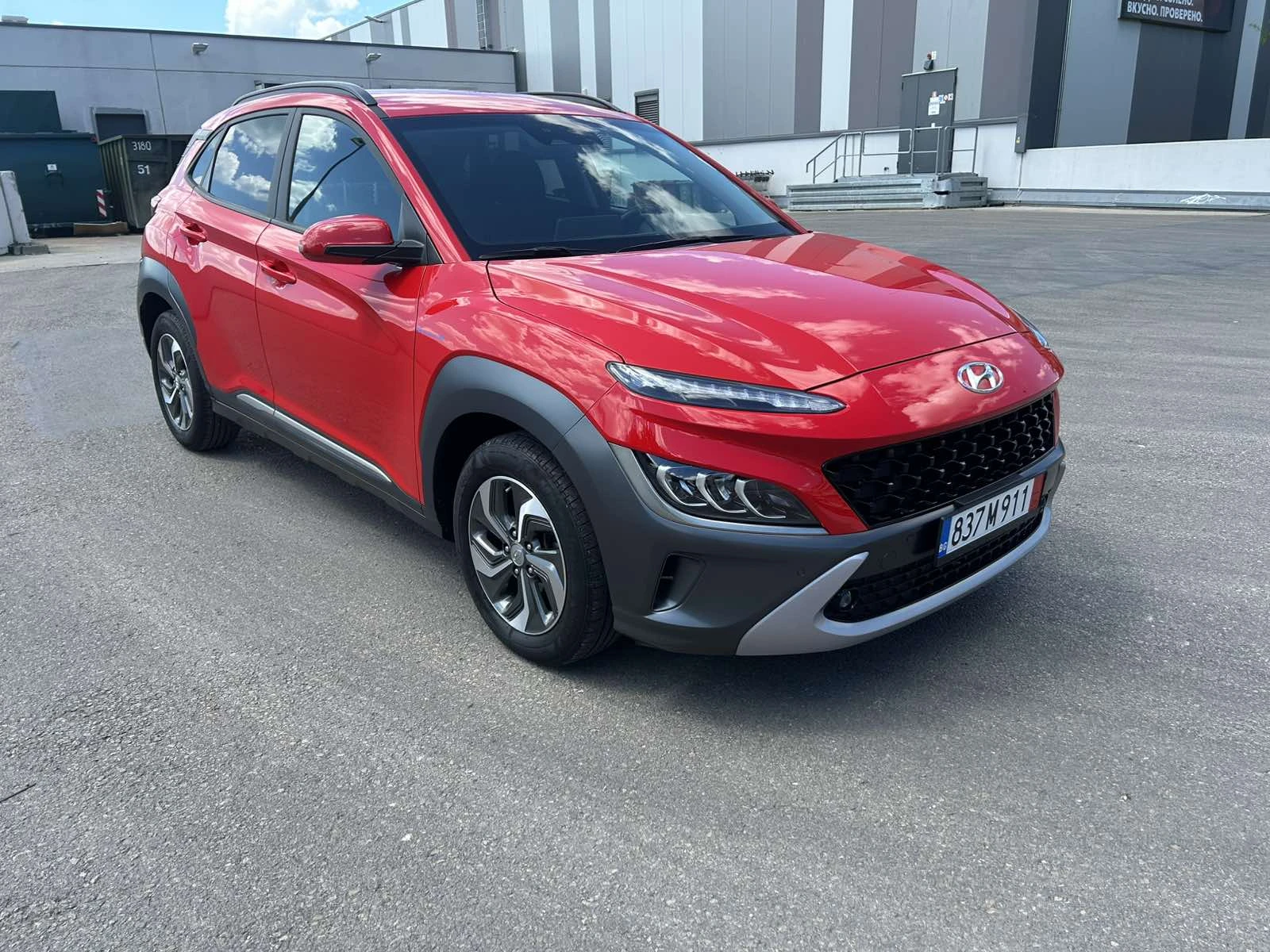Hyundai Kona 1.6 HYBRID XLINE 2WD, снимка 3 - Автомобили и джипове - 54677330