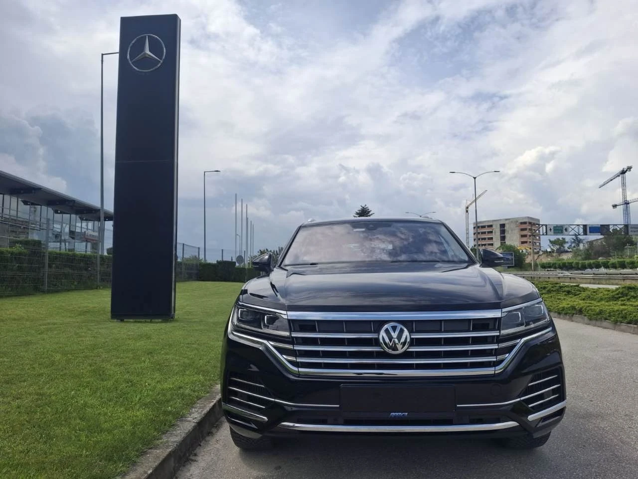 VW Touareg 3.0 V6 TSI 4MOTION Tiptronic, снимка 2 - Автомобили и джипове - 54759222