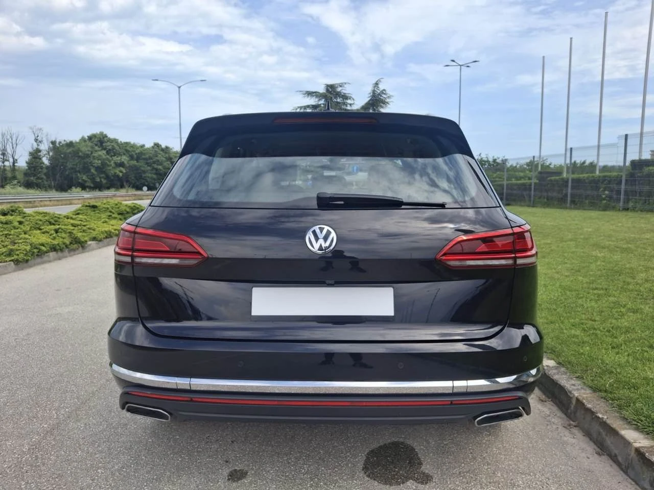 VW Touareg 3.0 V6 TSI 4MOTION Tiptronic, снимка 7 - Автомобили и джипове - 54759222