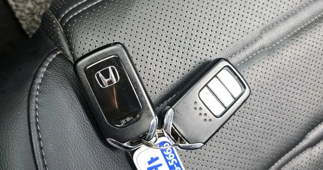 Honda Cr-v 1.5 Бензин 4х4, снимка 8 - Автомобили и джипове - 54997682
