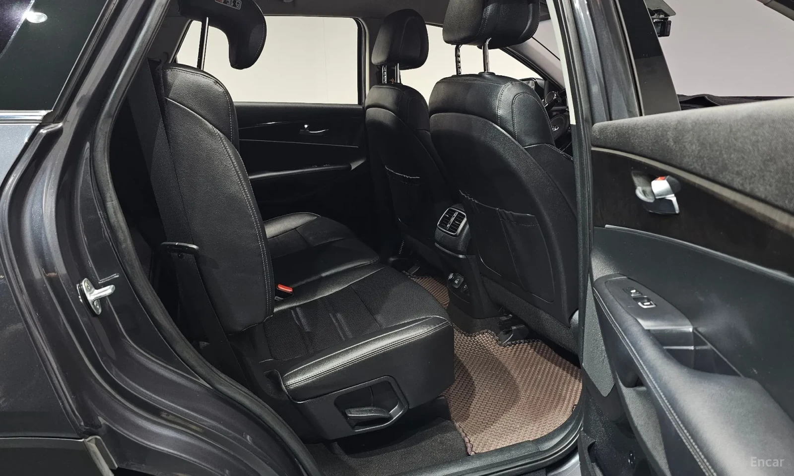 Kia Sorento 2.0D* TOP CENA* UNIKAT* TEXNOTEST* , снимка 11 - Автомобили и джипове - 55274352