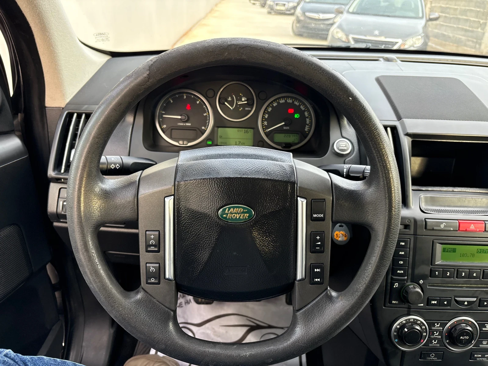 Land Rover Freelander 2.2D 160к.с 4х4, снимка 8 - Автомобили и джипове - 55677515