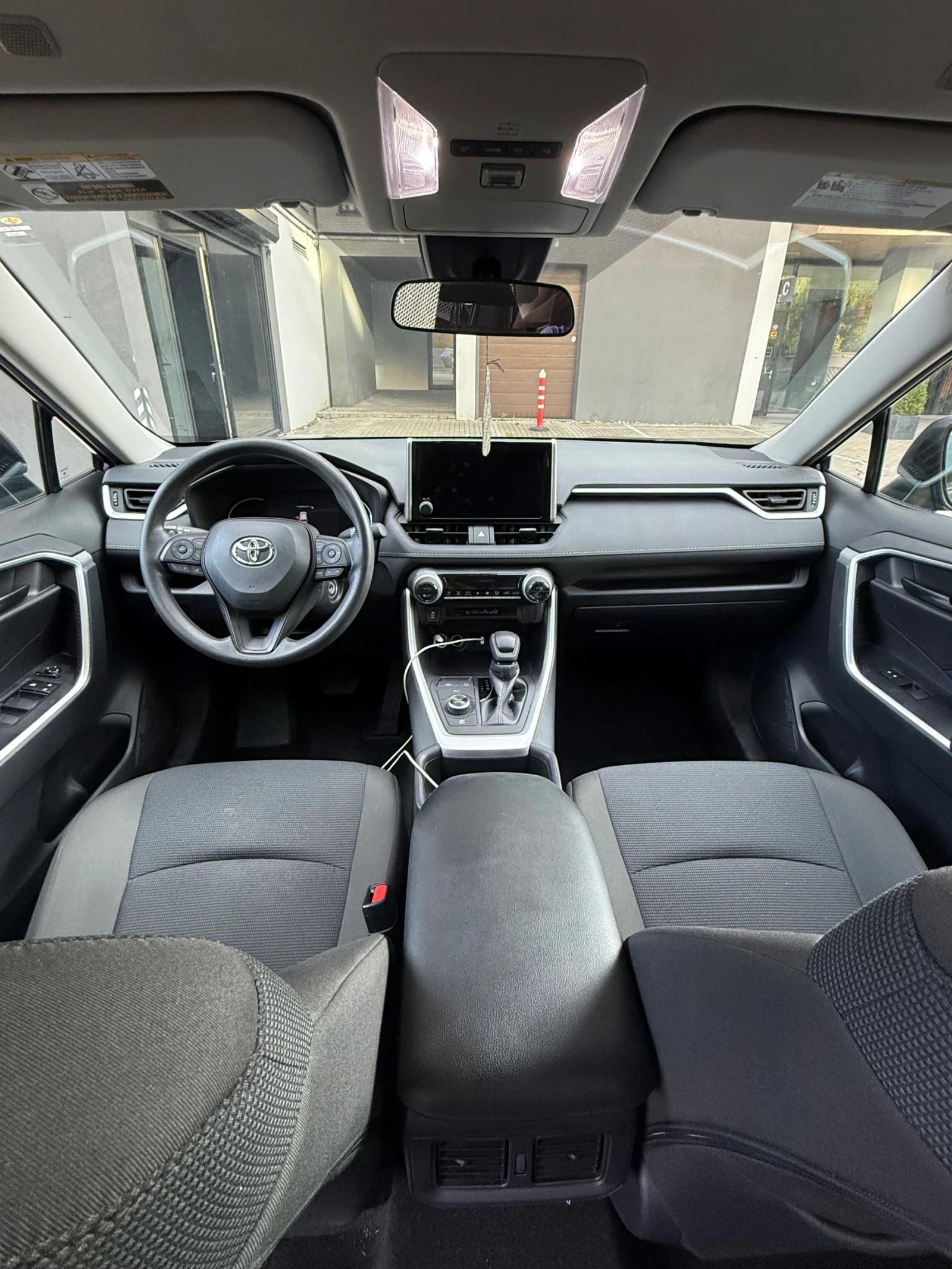 Toyota Rav4, снимка 6 - Автомобили и джипове - 56259778