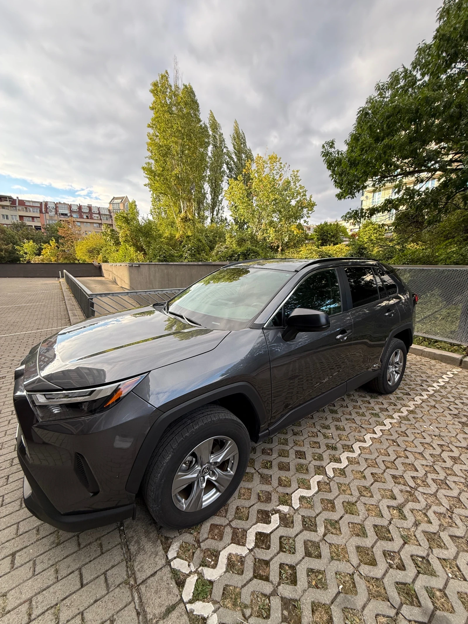 Toyota Rav4, снимка 4 - Автомобили и джипове - 56259778
