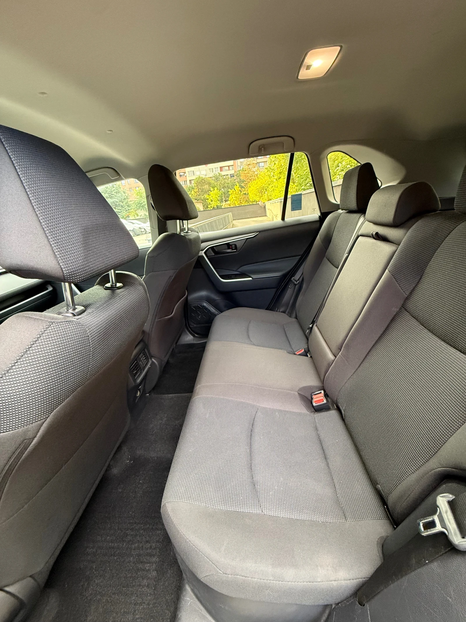 Toyota Rav4, снимка 5 - Автомобили и джипове - 56259778