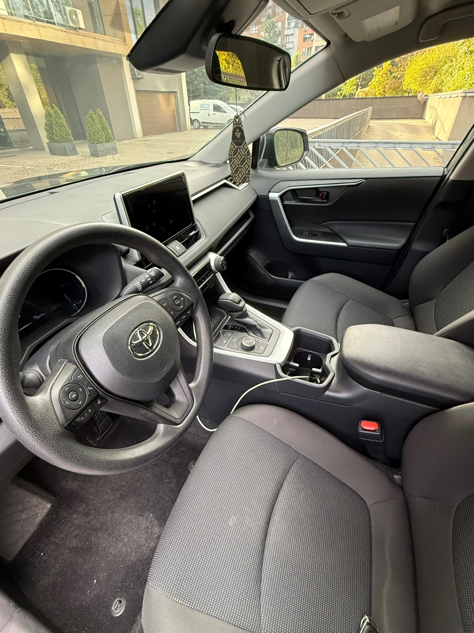 Toyota Rav4, снимка 7 - Автомобили и джипове - 56259778