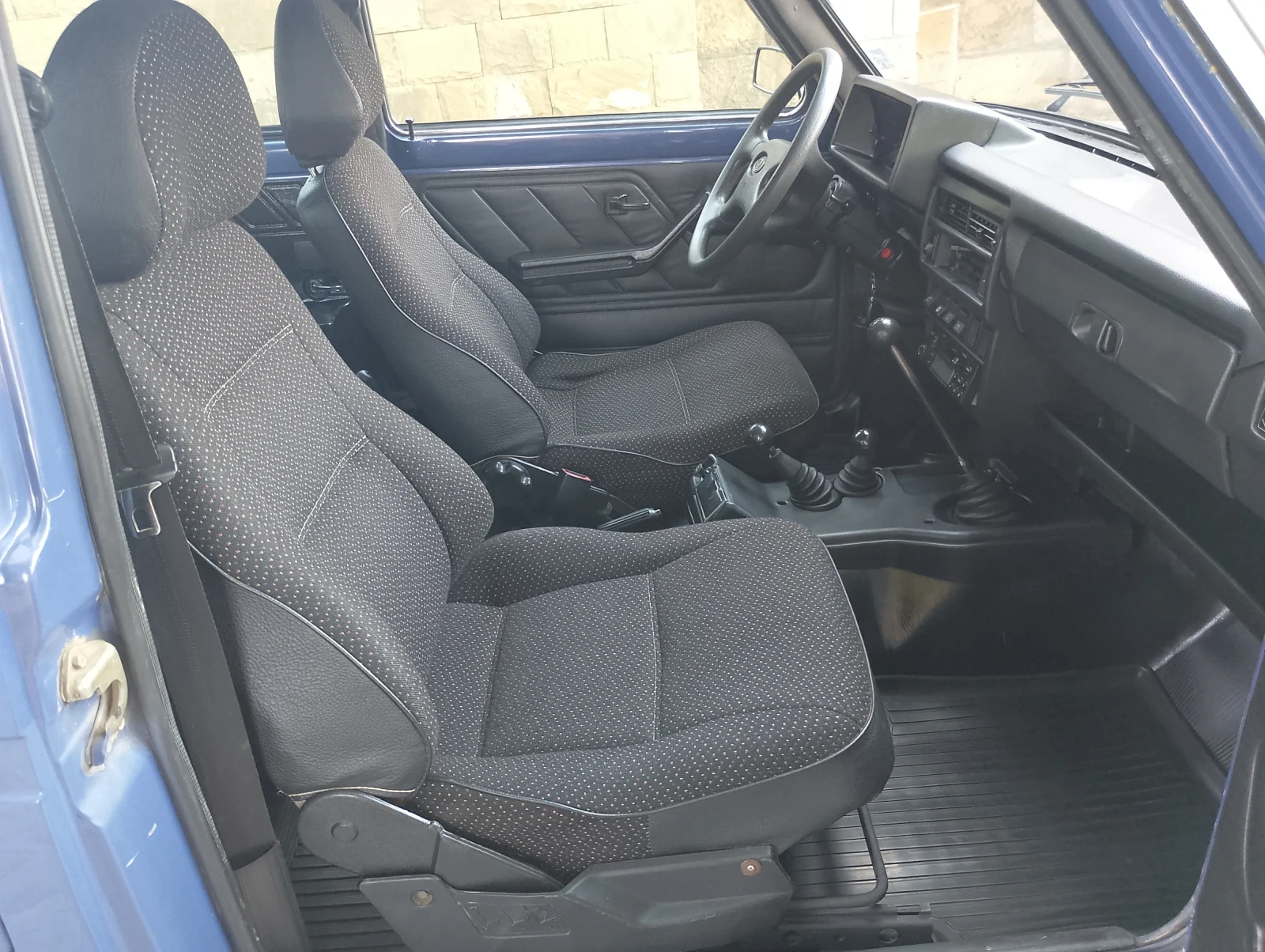 Lada Niva, снимка 14 - Автомобили и джипове - 56390631