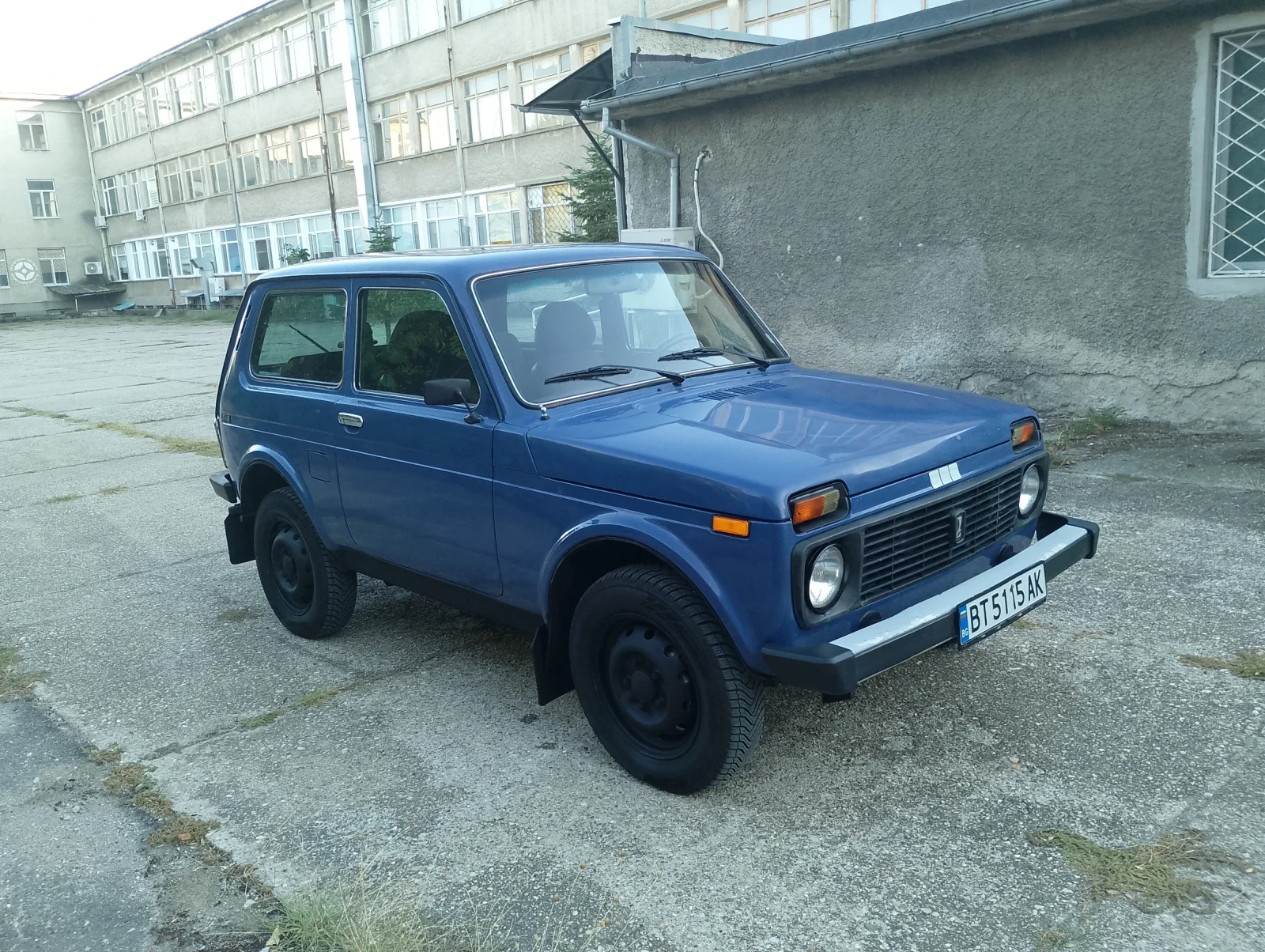 Lada Niva