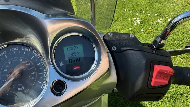Aprilia Scarabeo  - изображение 6