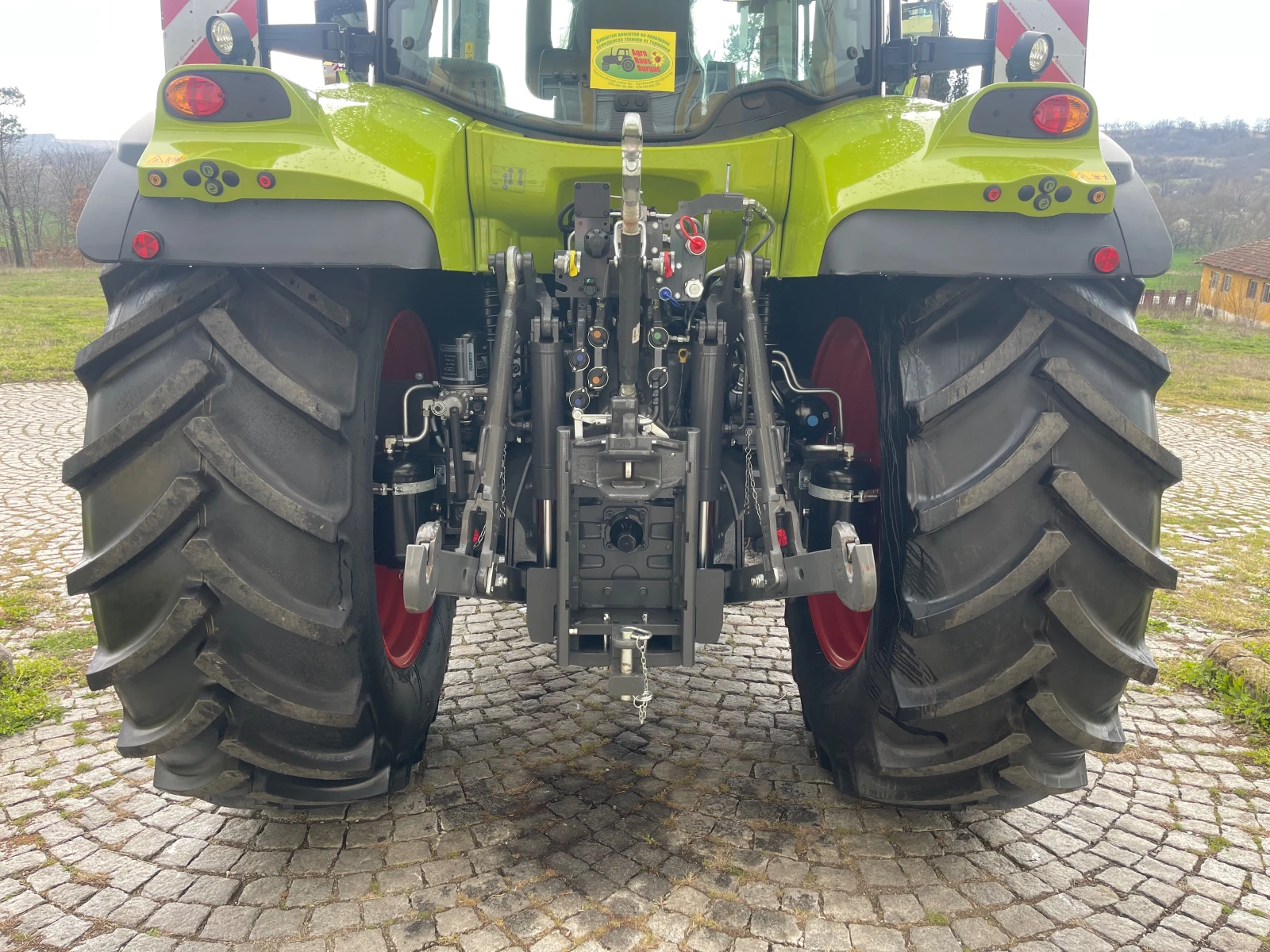 Трактор Claas ARION 650 ЧИСТО НОВ - изображение 7