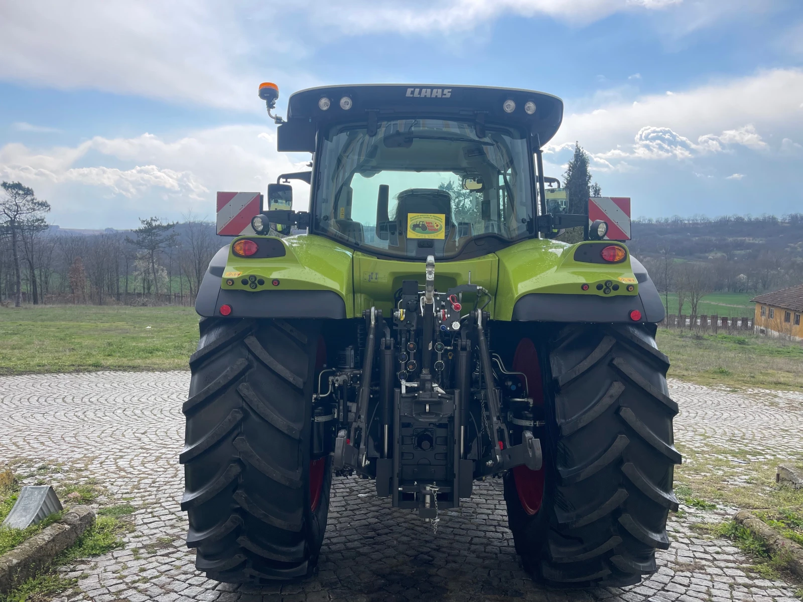 Трактор Claas ARION 650 ЧИСТО НОВ - изображение 6