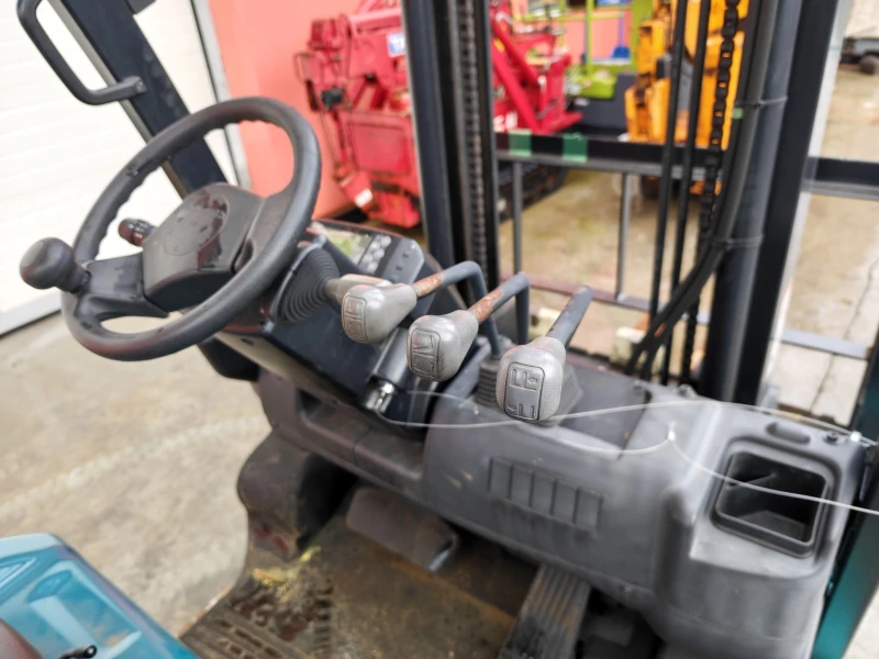 Електрокар Yale  НОВ ВНОС , снимка 7 - Индустриална техника - 53039133