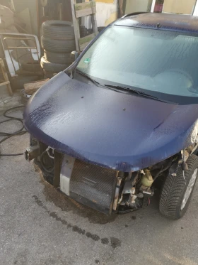 Dacia Lodgy 1.6 бензин 2013 год , снимка 3