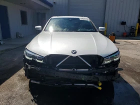BMW 330 Xdrive * Нисък пробег * , снимка 2