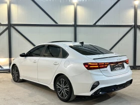 Kia Forte GT * DISTRONIC * ОБДУХВАНЕ *  - 23500 € / 45962.00 лв. - 15972791 4