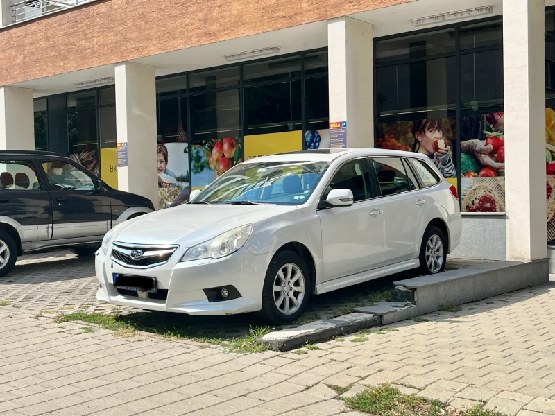 Subaru Legacy 2.0I 150 к.с., снимка 1 - Автомобили и джипове - 47515791