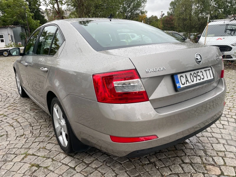 Skoda Octavia 7DSG, снимка 7 - Автомобили и джипове - 47402972