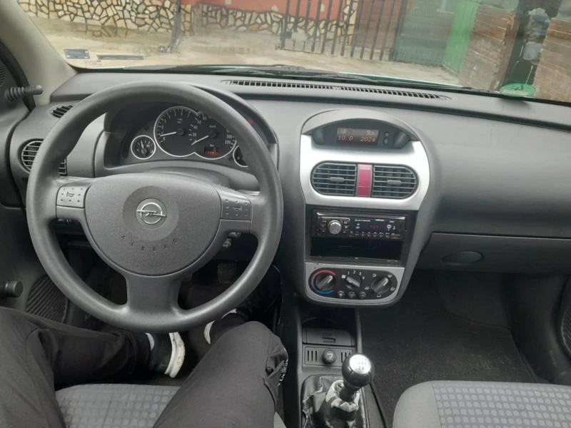 Opel Corsa 11111, снимка 4 - Автомобили и джипове - 48297327