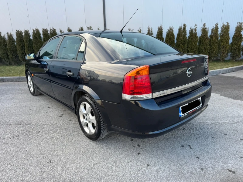 Opel Vectra 1.9DTI 100к.с/Facelift/Регистриран/Обслужен!!!, снимка 4 - Автомобили и джипове - 48815539