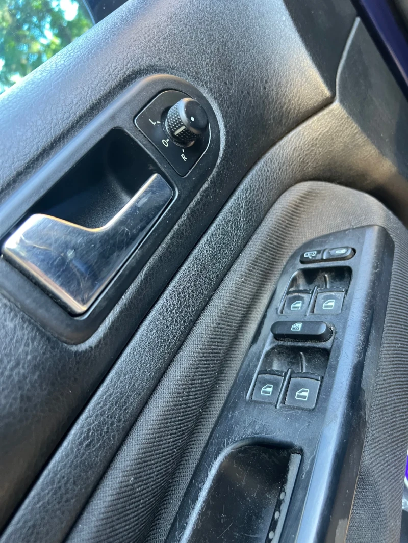 VW Golf 1.9tdi 150 ARL, снимка 10 - Автомобили и джипове - 51955199