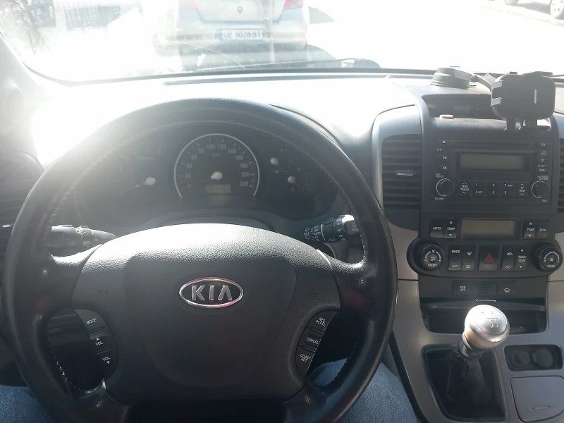 Kia Carnival 2, 9d, снимка 5 - Автомобили и джипове - 52487670