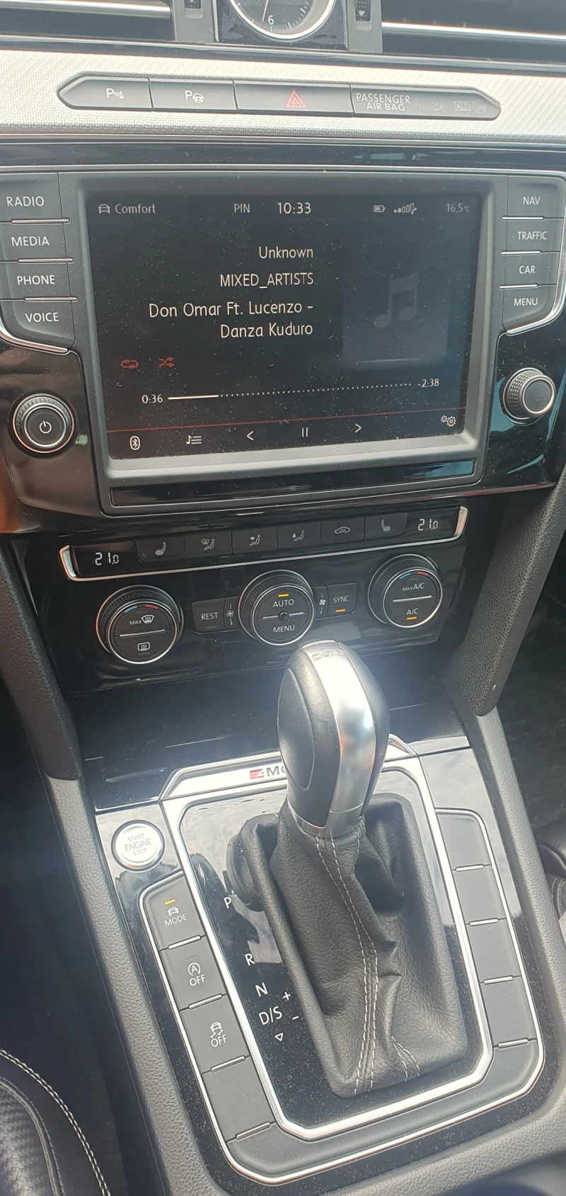 VW Passat 2.0 TDI 240к.с R-LINE, снимка 12 - Автомобили и джипове - 52656662