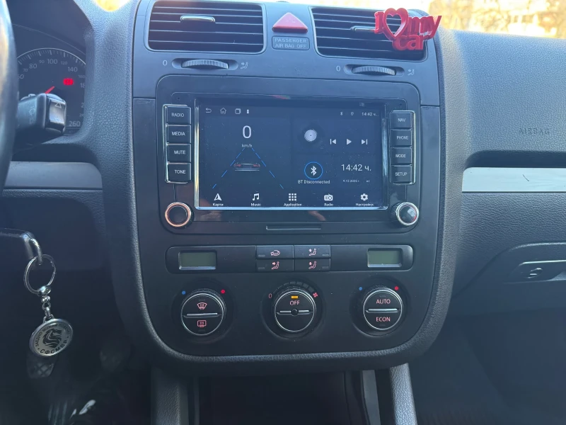 VW Golf 2.0 ТДИ 140к.с., снимка 10 - Автомобили и джипове - 52726904